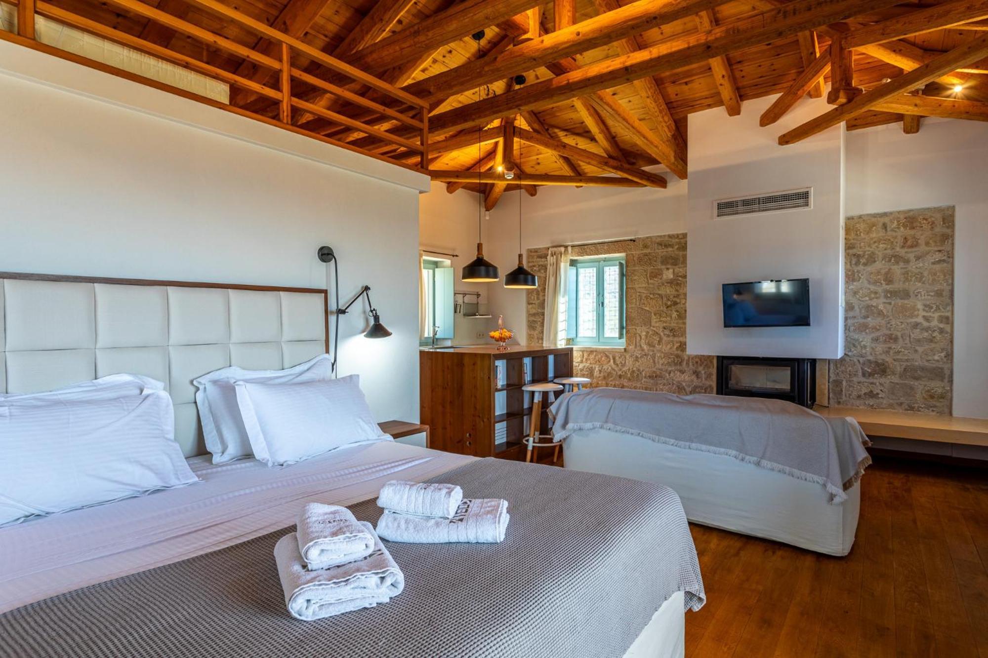 Lithos Guesthouse Kardamili Екстер'єр фото