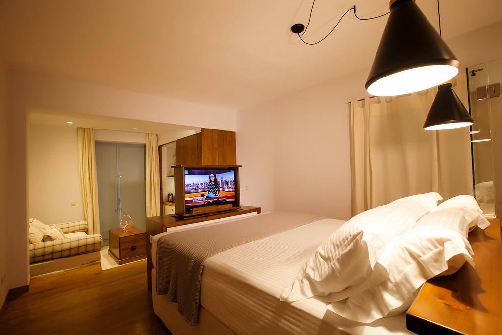 Lithos Guesthouse Kardamili Екстер'єр фото