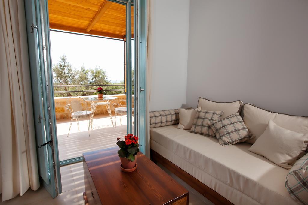 Lithos Guesthouse Kardamili Екстер'єр фото